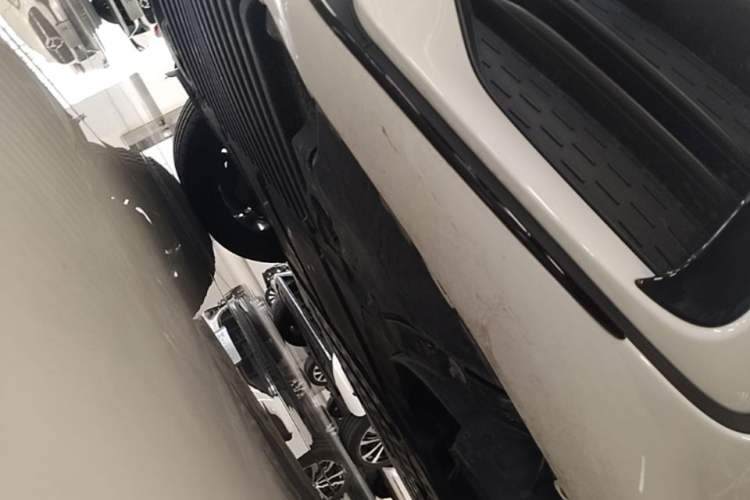 Used Mercedes-Benz C-Class 2025 C 260 L Obsidian Night Sport Edition Chassis Front