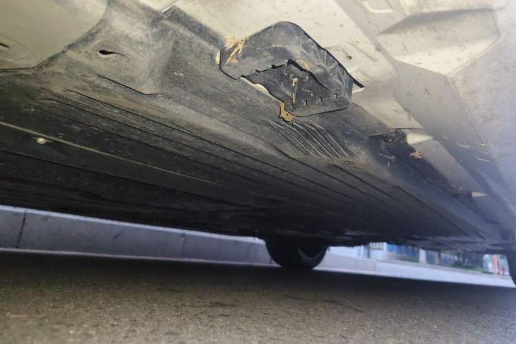 Used Mercedes-Benz C-Class 2025 C 260 L Sport Edition Chassis Front Left