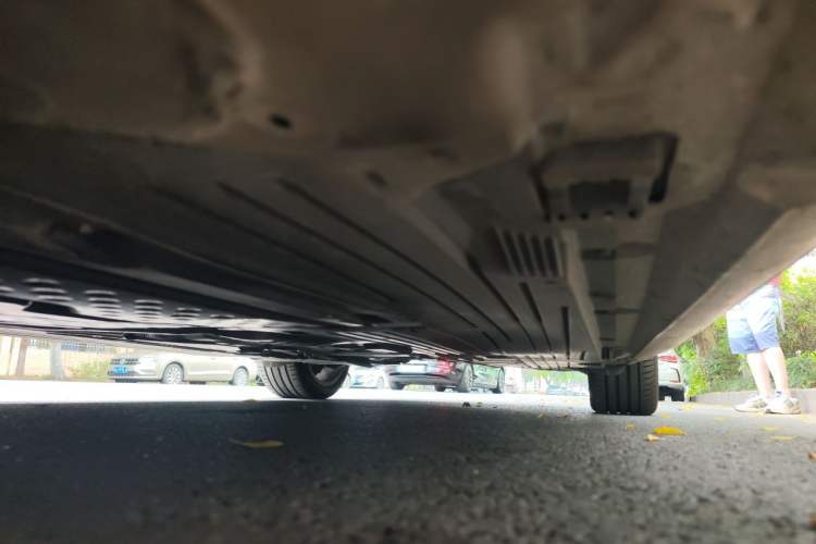 Used Mercedes-Benz C-Class 2025 C 260 L Sport Edition Chassis Front Left