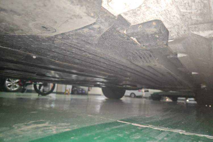 Used Mercedes-Benz C-Class 2025 Facelift C 260 L Sport Edition Chassis Front Left