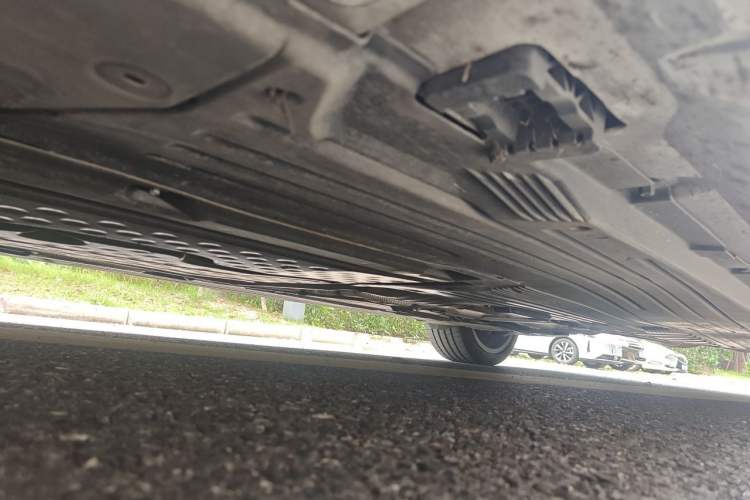 Used Mercedes-Benz C-Class 2025 Facelift C 260 L Sport Edition Chassis Front Left