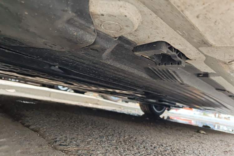 Used Mercedes-Benz C-Class 2025 Facelift C 260 L Sport Edition Chassis Front Left