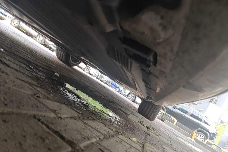 Used Mercedes-Benz C-Class 2025 Facelift C 260 L Sport Edition Chassis Front Left