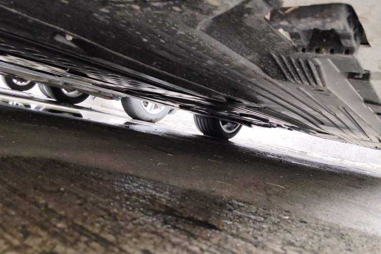 Used Mercedes-Benz C-Class 2025 Facelift C 260 L Sport Edition Chassis Front Left