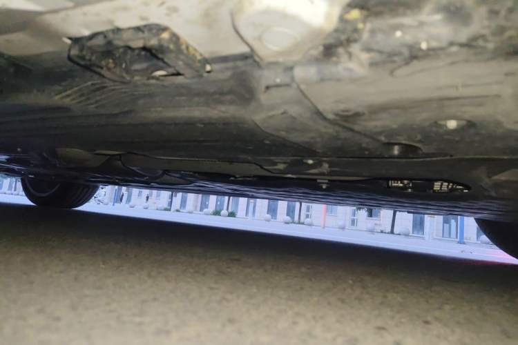 Used Mercedes-Benz C-Class 2025 C 260 L Sport Edition Chassis Front Right