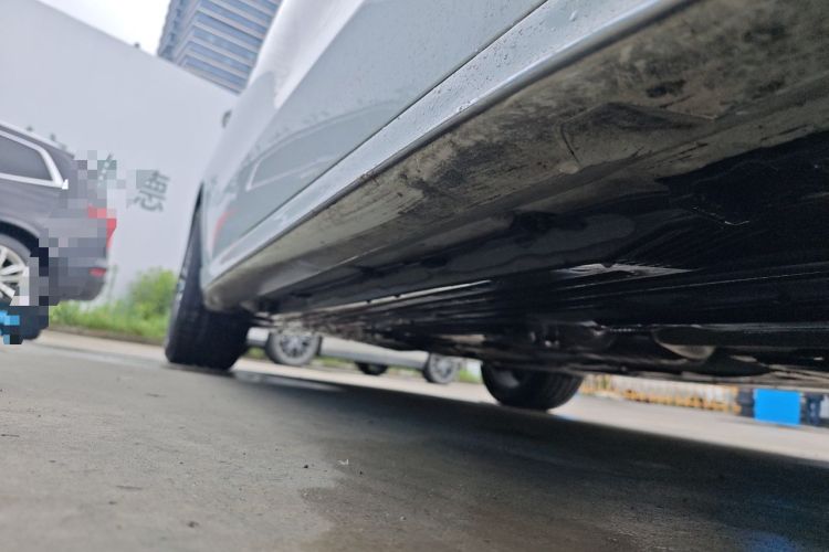 Used Mercedes-Benz C-Class 2025 C 260 L Sport Edition Chassis Front Right