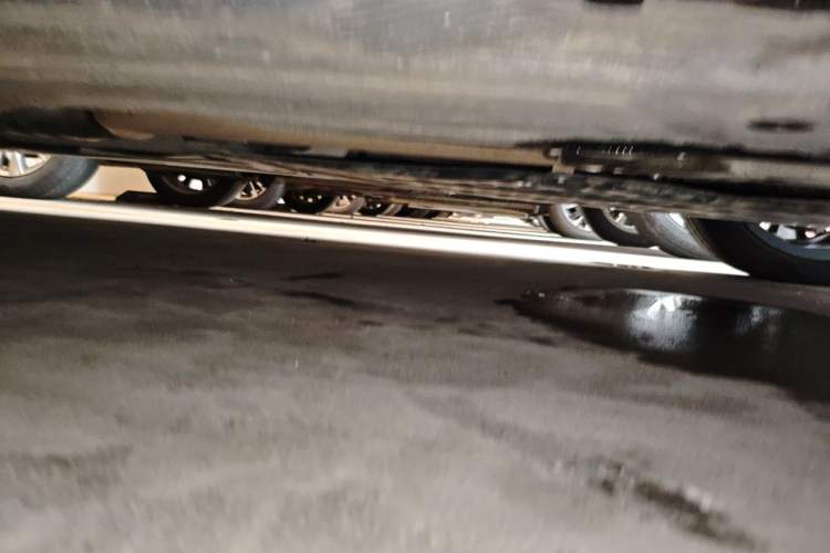 Used Mercedes-Benz C-Class 2025 C 260 L Sport Edition Chassis Front Right