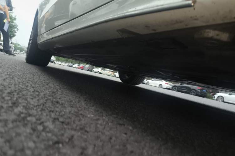 Used Mercedes-Benz C-Class 2025 C 260 L Sport Edition Chassis Front Right