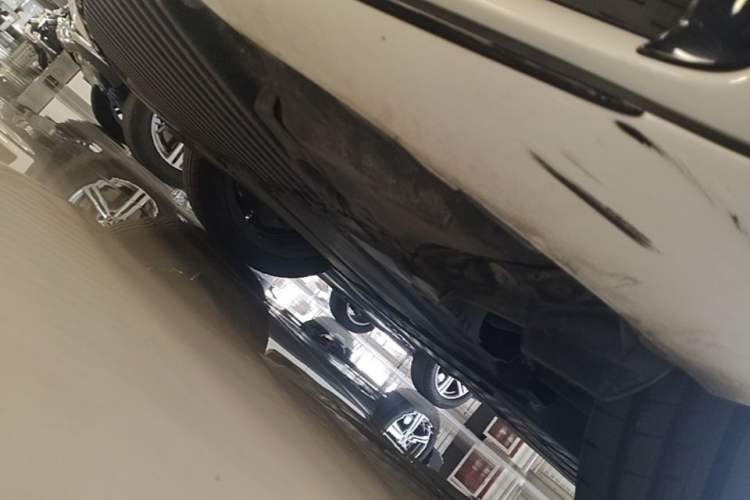 Used Mercedes-Benz C-Class 2025 C 260 L Obsidian Night Sport Edition Chassis Front