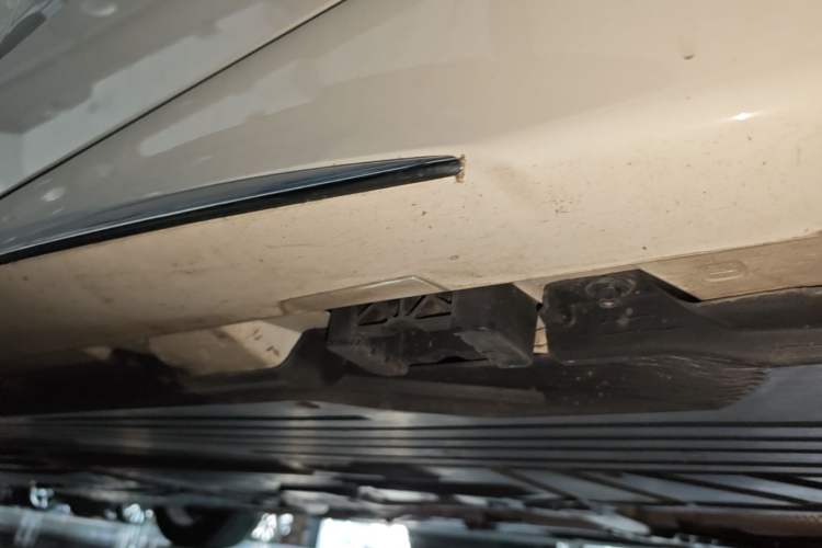 Used Mercedes-Benz C-Class 2025 C 260 L Sport Edition Chassis Rear Left