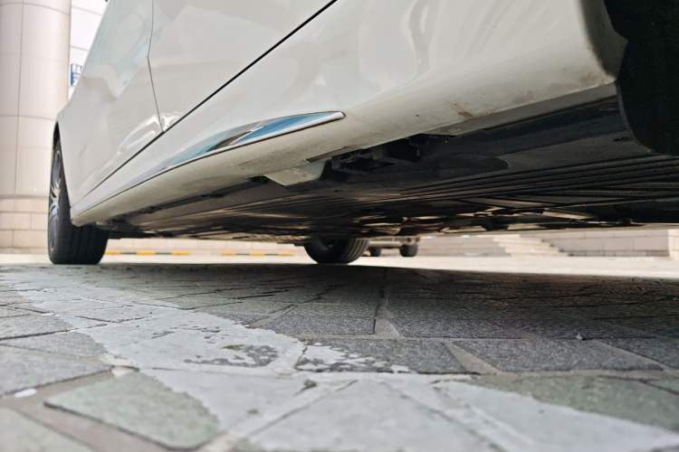 Used Mercedes-Benz C-Class 2025 C 260 L Sport Edition Chassis Rear Left