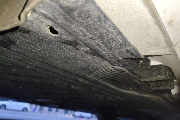 Used Mercedes-Benz C-Class 2025 C 260 L Sport Edition Chassis Rear Right