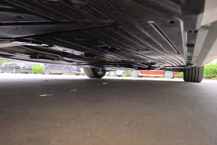 Used Mercedes-Benz C-Class 2025 C 260 L Sport Edition Chassis Rear Right