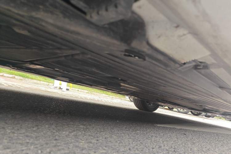 Used Mercedes-Benz C-Class 2025 C 260 L Sport Edition Chassis Rear Right