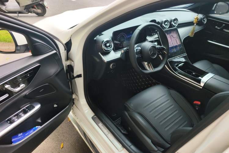 Used Mercedes-Benz C-Class 2025 C 260 L Sport Edition Driver Seat