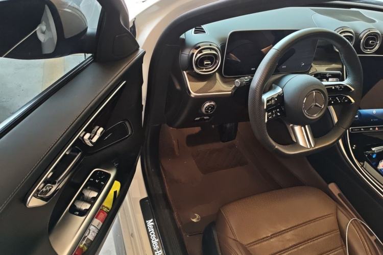 Used Mercedes-Benz C-Class 2025 C 260 L Sport Edition Driver Seat