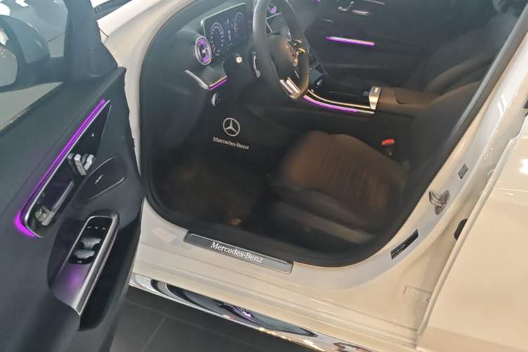 Used Mercedes-Benz C-Class 2025 C 260 L Sport Edition Driver Seat