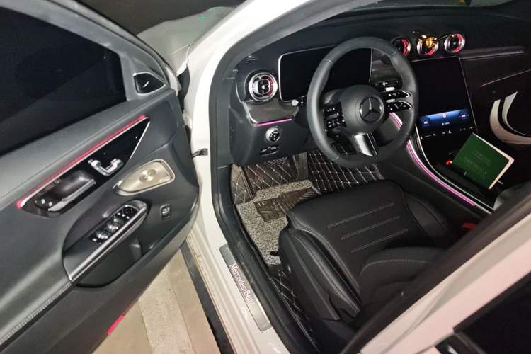 Used Mercedes-Benz C-Class 2025 Refresh C 260 L Night Edition Sports Version Driver Seat