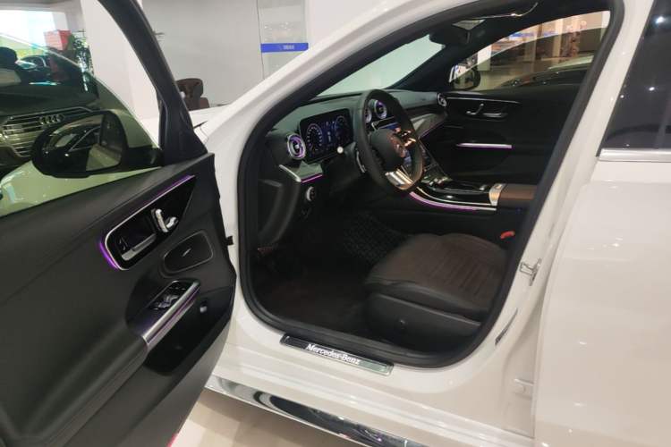 Used Mercedes-Benz C-Class 2025 C 260 L Sport Edition Driver Seat