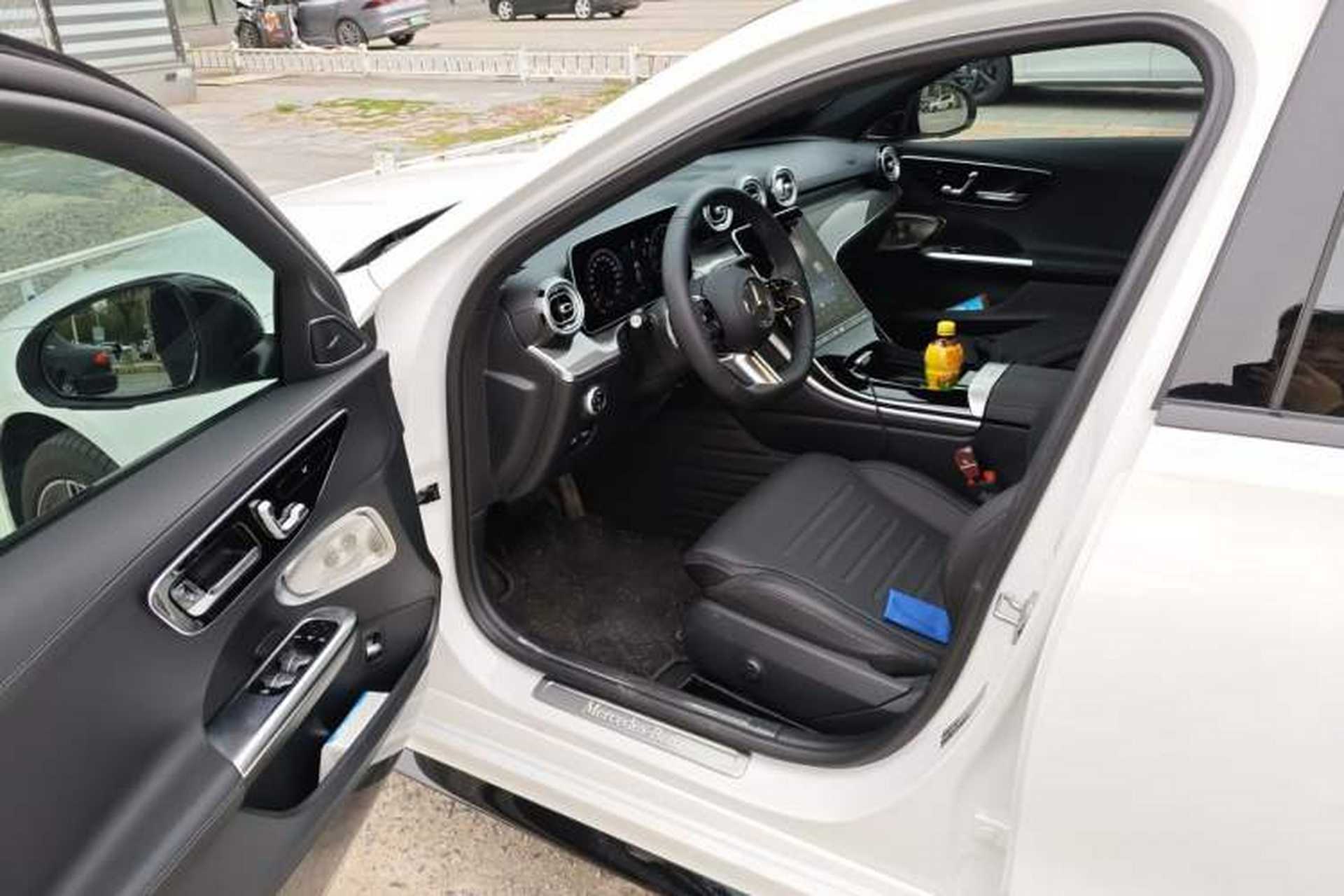 Used Mercedes-Benz C-Class 2025 C 260 L Obsidian Night Sport Edition Driver Seat