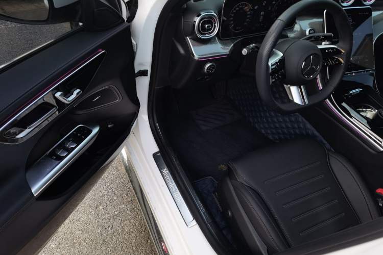 Used Mercedes-Benz C-Class 2025 C 260 L Sport Edition Driver Seat