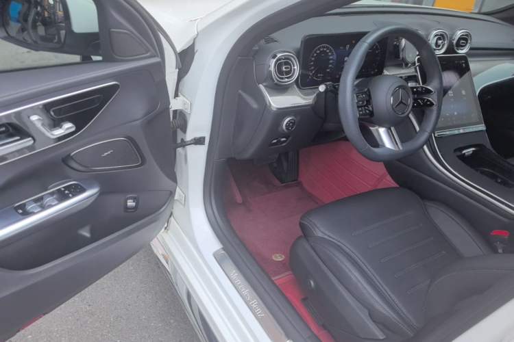Used Mercedes-Benz C-Class 2025 C 260 L Sport Edition Driver Seat