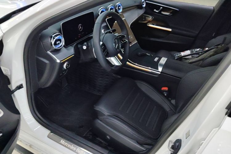 Used Mercedes-Benz C-Class 2025 Refresh C 260 L Night Edition Sports Version Driver Seat