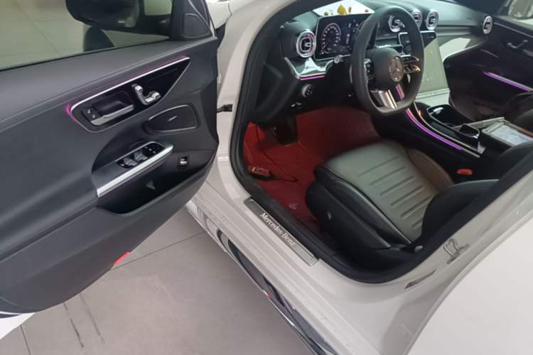Used Mercedes-Benz C-Class 2025 C 260 L Sport Edition Driver Seat