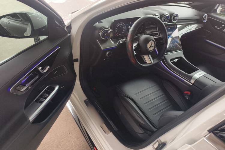 Used Mercedes-Benz C-Class 2025 Facelift C 260 L Sport Edition Driver Seat