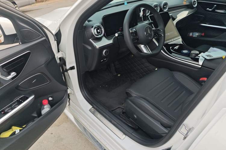 Used Mercedes-Benz C-Class 2025 C 260 L Obsidian Night Sport Edition Driver Seat