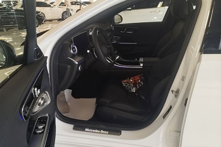 Used Mercedes-Benz C-Class 2025 C 260 L Obsidian Night Sport Edition Driver Seat