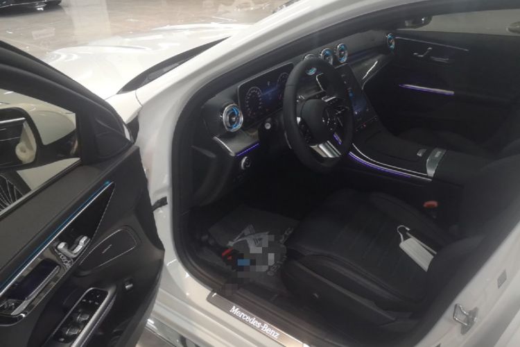 Used Mercedes-Benz C-Class 2025 Facelift C 260 L Sport Edition Driver Seat