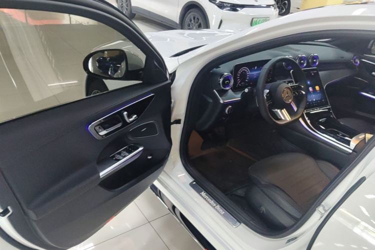 Used Mercedes-Benz C-Class 2025 C 260 L Sport Edition Driver Seat