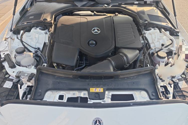 Used Mercedes-Benz C-Class 2025 Refresh C 200 L Sport Edition Engine Bay