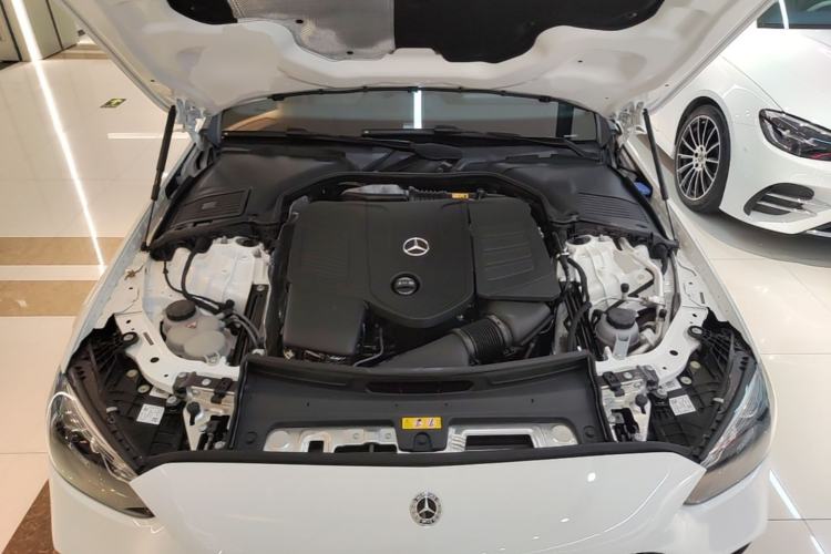 Used Mercedes-Benz C-Class 2025 Facelift C 260 L Sport Edition Engine Bay