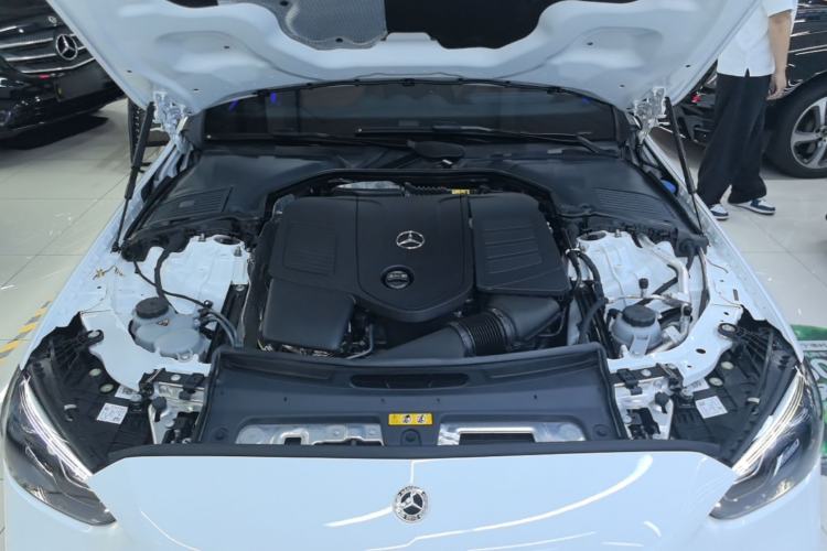 Used Mercedes-Benz C-Class 2025 Facelift C 260 L Sport Edition Engine Bay
