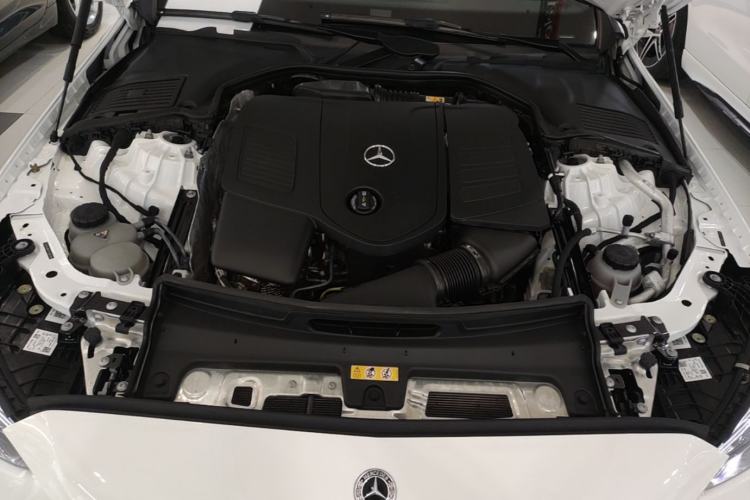 Used Mercedes-Benz C-Class 2025 C 200 L Sport Edition Engine Bay