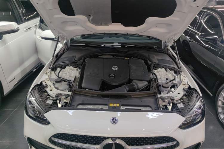 Used Mercedes-Benz C-Class 2025 Facelift C 260 L Sport Edition Engine Bay