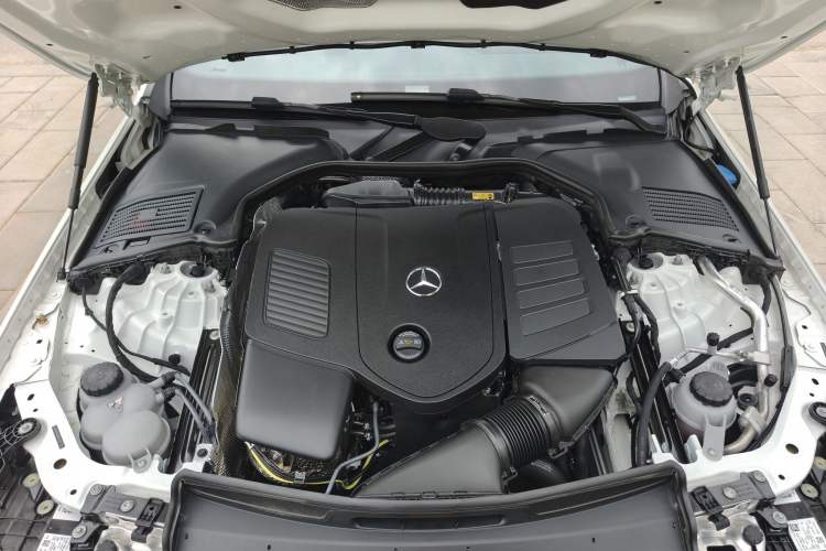 Used Mercedes-Benz C-Class 2025 Facelift C 260 L Sport Edition Engine Bay