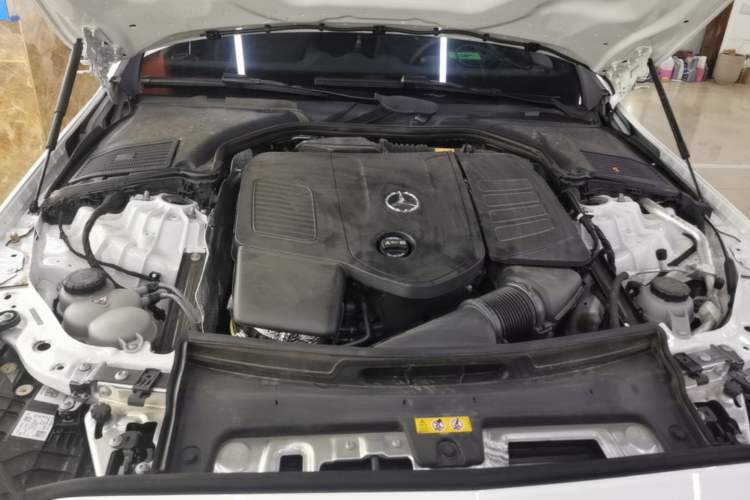 Used Mercedes-Benz C-Class 2025 Facelift C 260 L Sport Edition Engine Bay
