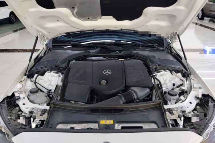 Used Mercedes-Benz C-Class 2025 Refresh C 260 L Night Edition Sports Version Engine Bay