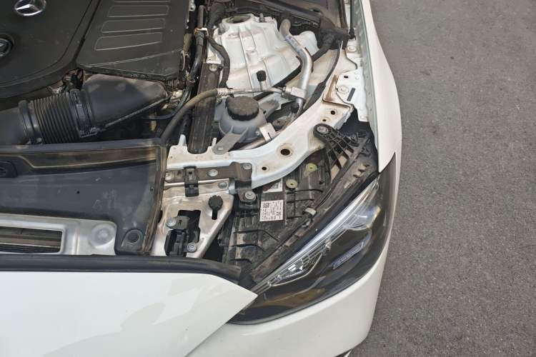 Used Mercedes-Benz C-Class 2025 C 260 L Sport Edition Engine Bay Left