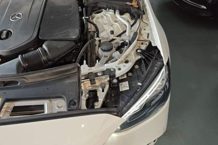 Used Mercedes-Benz C-Class 2025 C 260 L Sport Edition Engine Bay Left