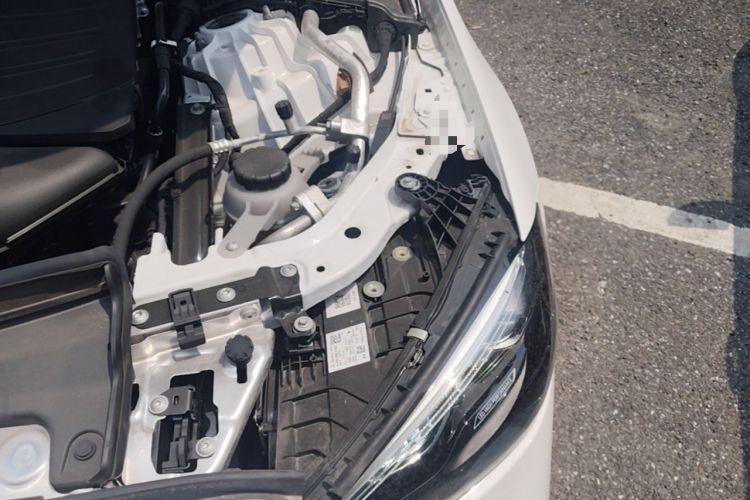 Used Mercedes-Benz C-Class 2025 C 260 L Obsidian Night Sport Edition Engine Bay Left