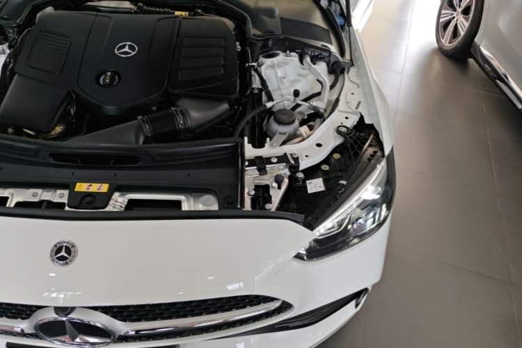 Used Mercedes-Benz C-Class 2025 C 260 L Sport Edition Engine Bay Left