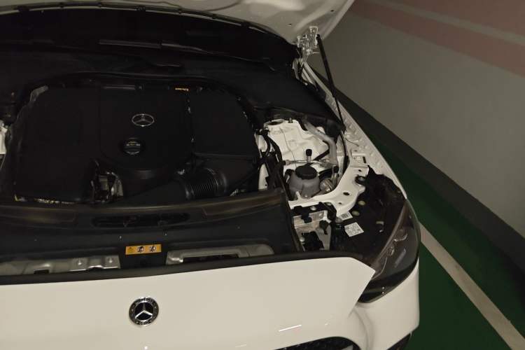 Used Mercedes-Benz C-Class 2025 Facelift C 260 L Sport Edition Engine Bay Left