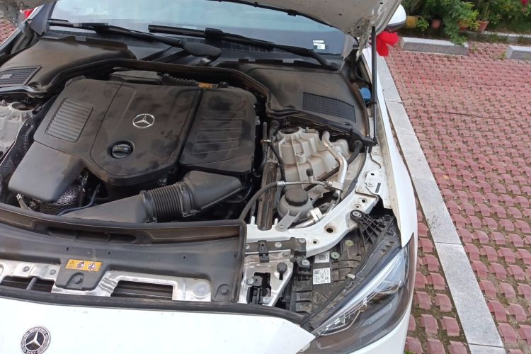 Used Mercedes-Benz C-Class 2025 Facelift C 260 L Sport Edition Engine Bay Left