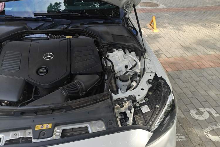 Used Mercedes-Benz C-Class 2025 Facelift C 260 L Sport Edition Engine Bay Left