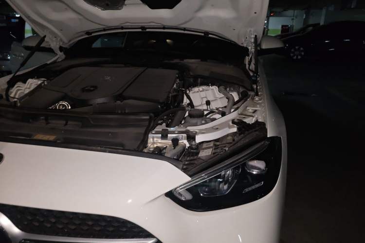 Used Mercedes-Benz C-Class 2025 C 260 L Sport Edition Engine Bay Left