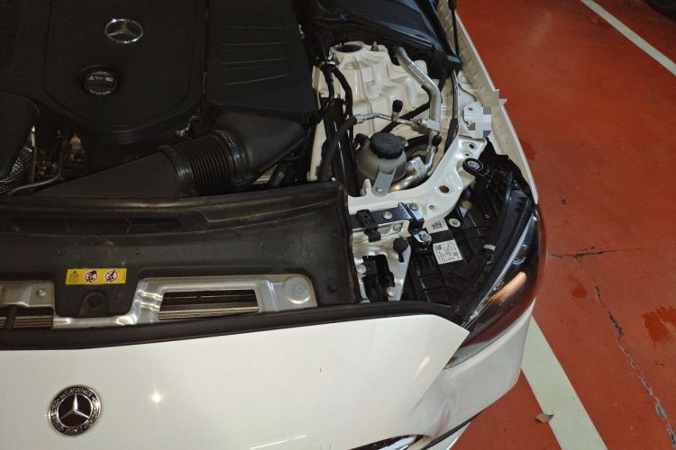Used Mercedes-Benz C-Class 2025 Facelift C 260 L Sport Edition Engine Bay Left
